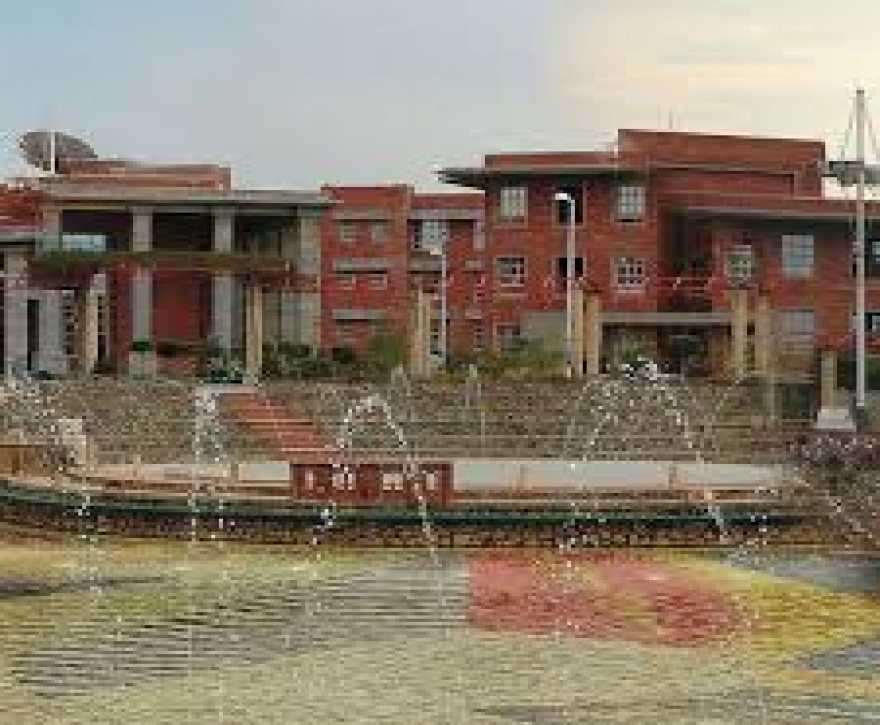 campus